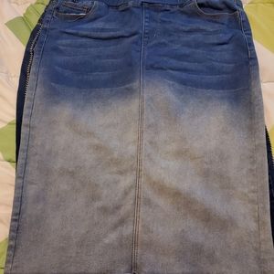 Long ombre skirt (below knee) size xl